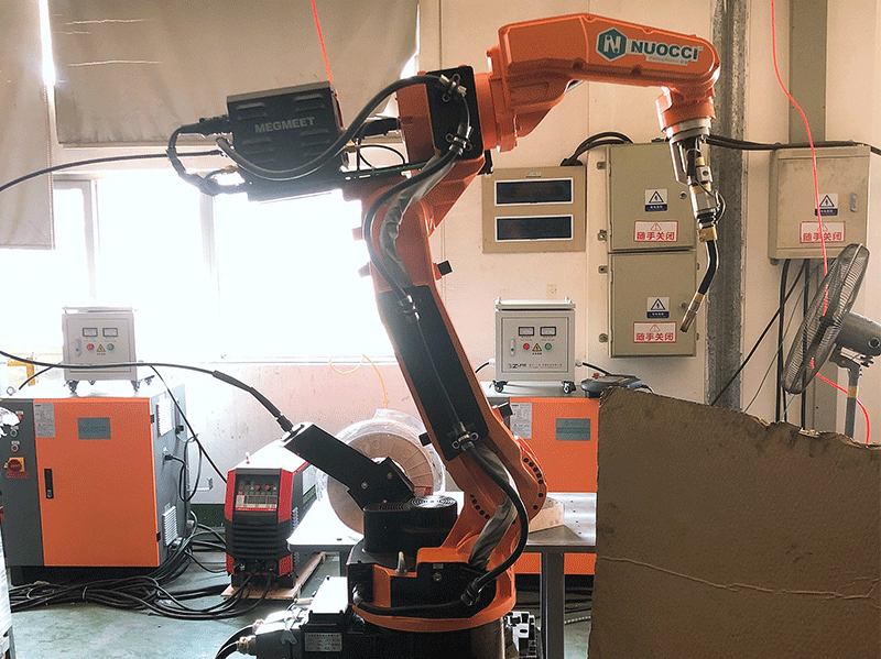 貨架焊接機(jī)器人工作站