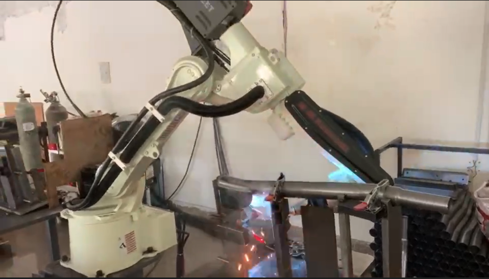 運(yùn)動器械焊接